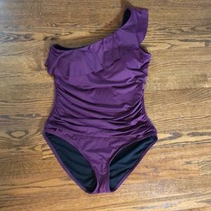 Burgundy one strap ruffle one pie swimsuit